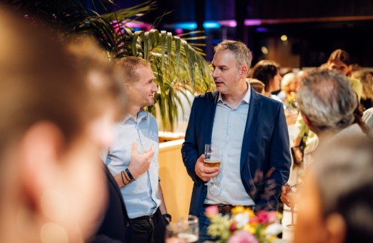  (vergroot foto)