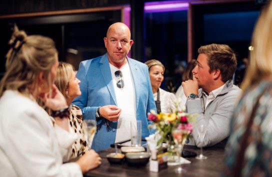  (vergroot foto)