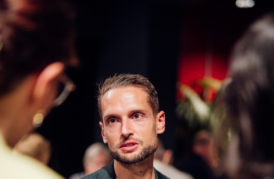  (vergroot foto)