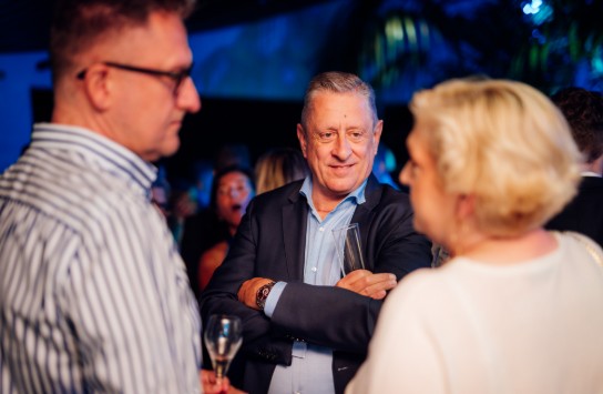  (vergroot foto)
